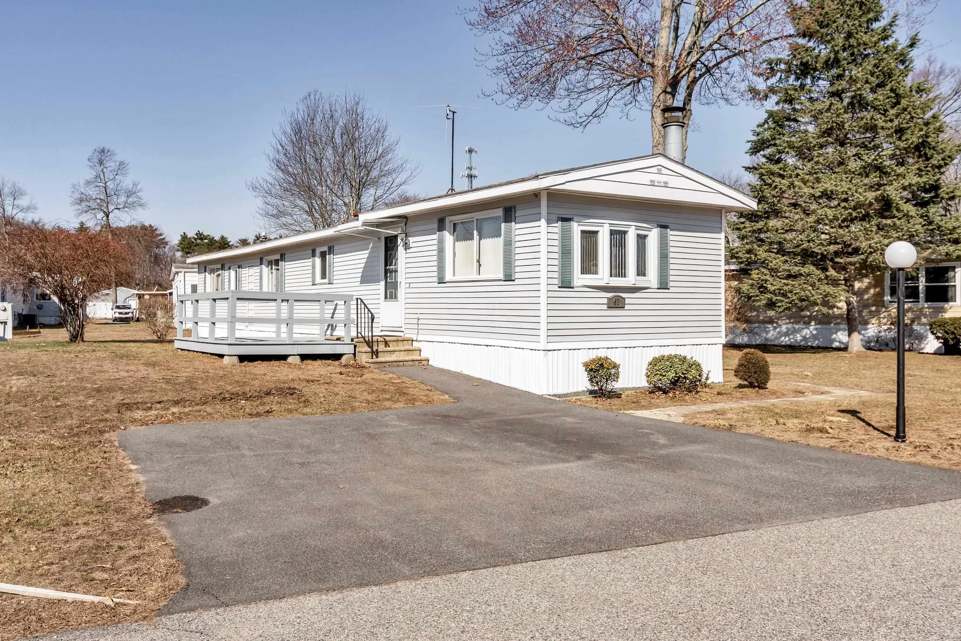 47 Scott Avenue Seabrook NH 03874