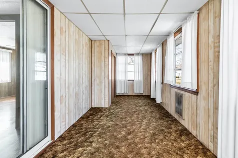 47 Scott Avenue Seabrook NH 03874