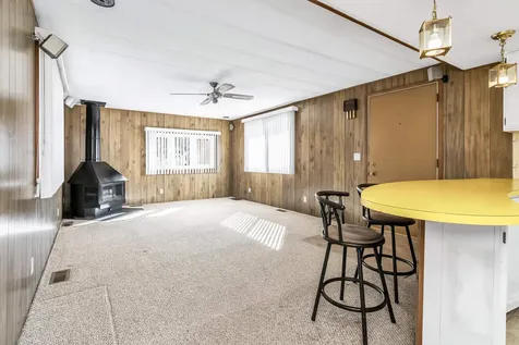 47 Scott Avenue Seabrook NH 03874