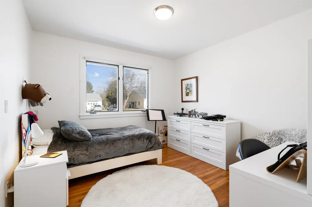 3 Woodmore Drive Hanover NH 03755