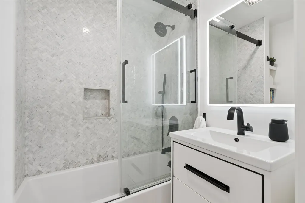 3 Woodmore Drive Hanover NH 03755