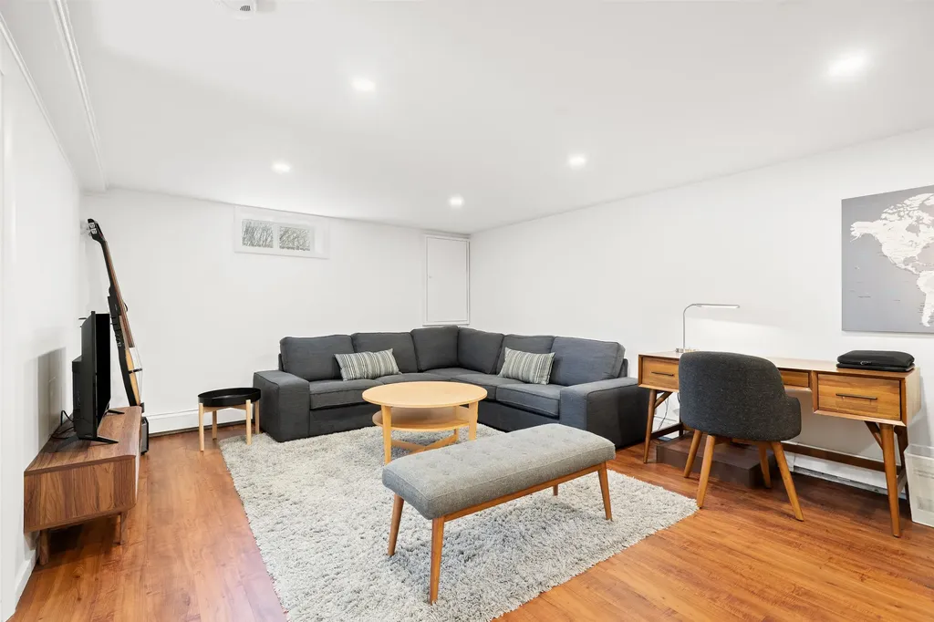 3 Woodmore Drive Hanover NH 03755