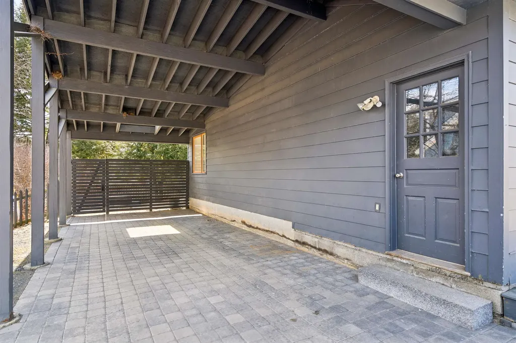 3 Woodmore Drive Hanover NH 03755