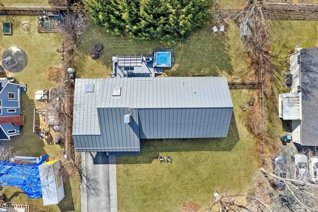 3 Woodmore Drive Hanover NH 03755