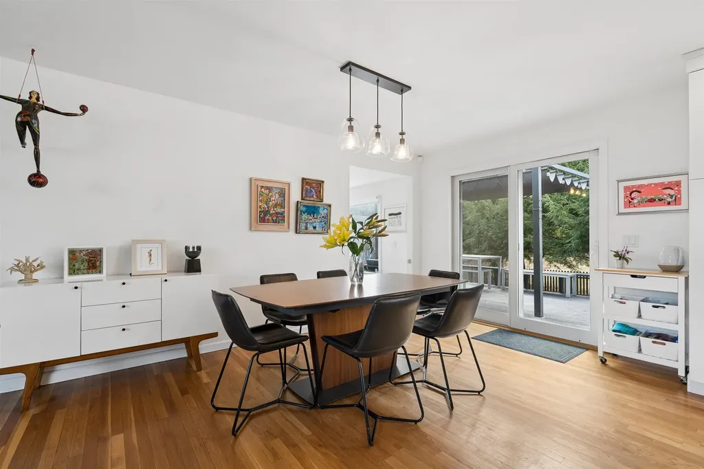 3 Woodmore Drive Hanover NH 03755