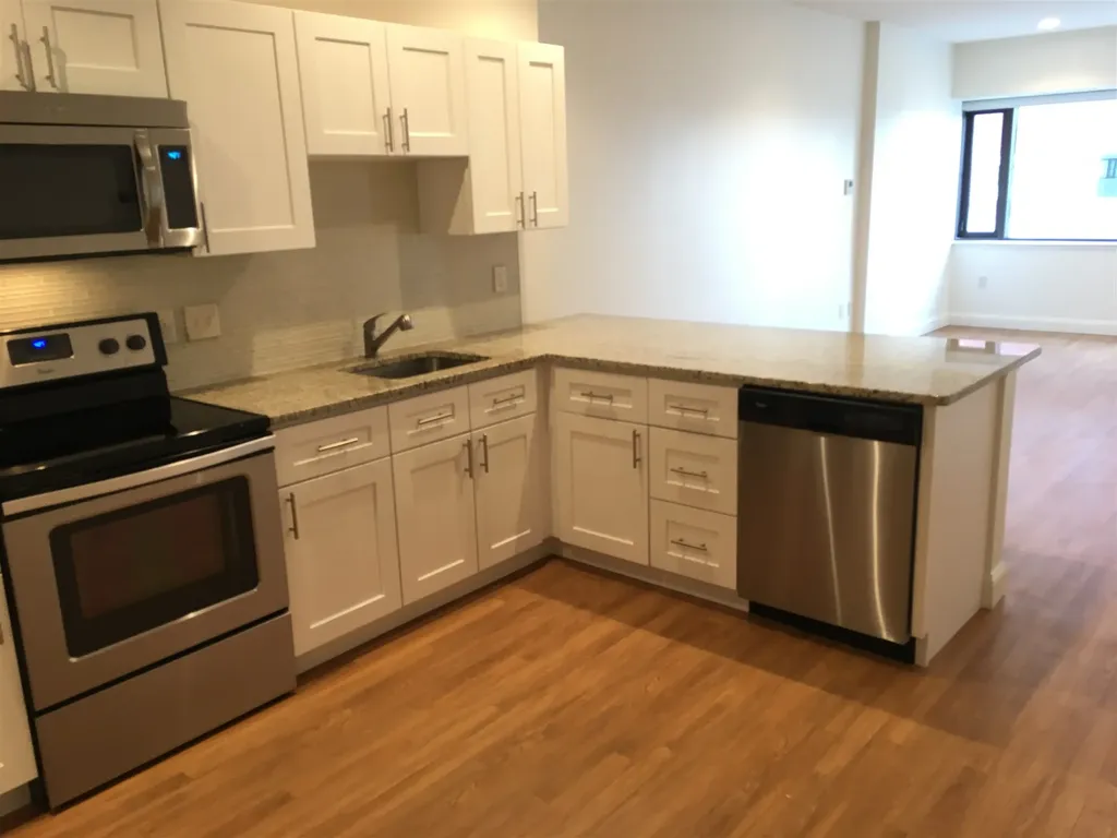 875 Elm Street Manchester NH 03101