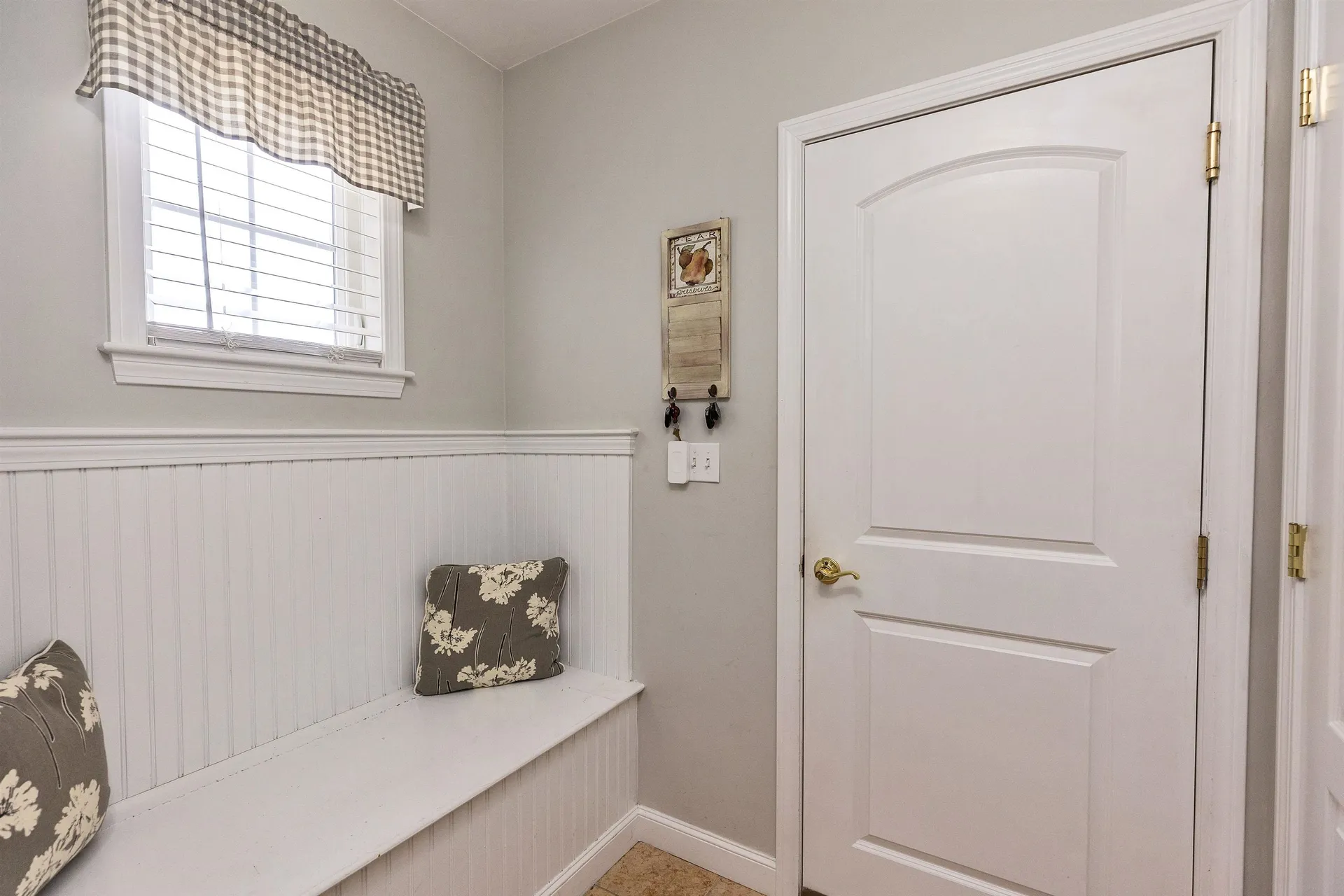 280 Sylvan Lane Manchester NH 03102