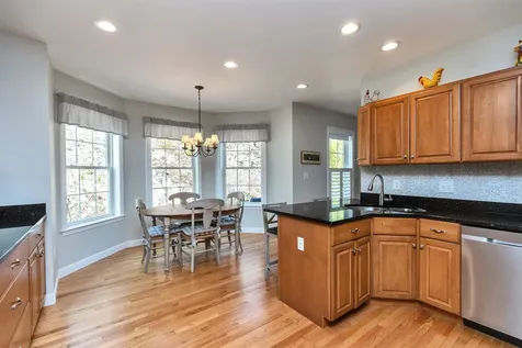 280 Sylvan Lane Manchester NH 03102