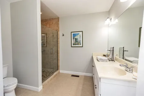 280 Sylvan Lane Manchester NH 03102
