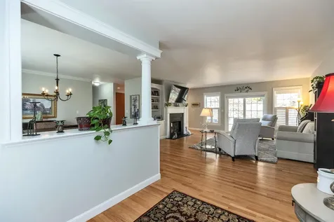 280 Sylvan Lane Manchester NH 03102