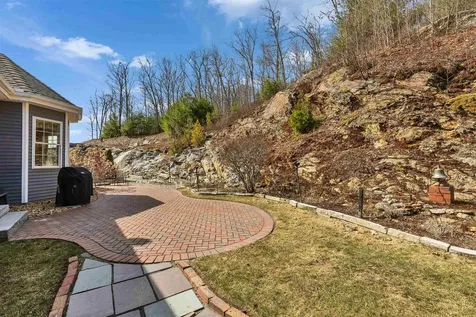 280 Sylvan Lane Manchester NH 03102