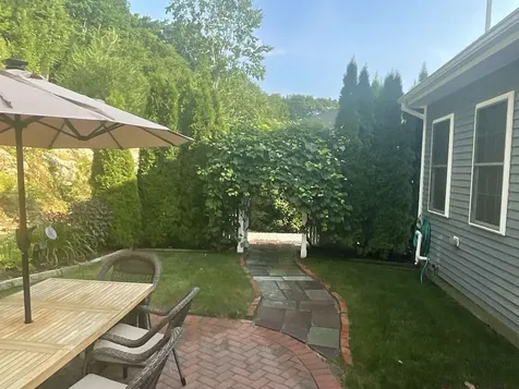 280 Sylvan Lane Manchester NH 03102