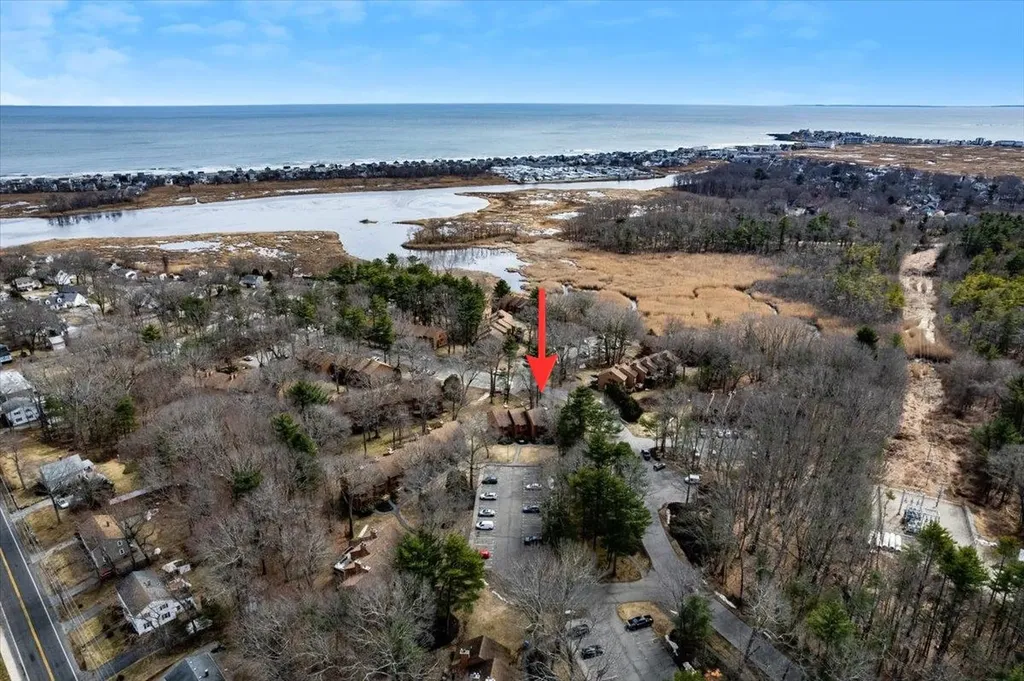 28 Dunvegan Woods Drive Hampton NH 03842