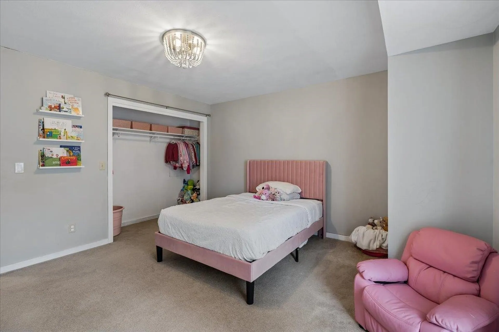 28 Dunvegan Woods Drive Hampton NH 03842