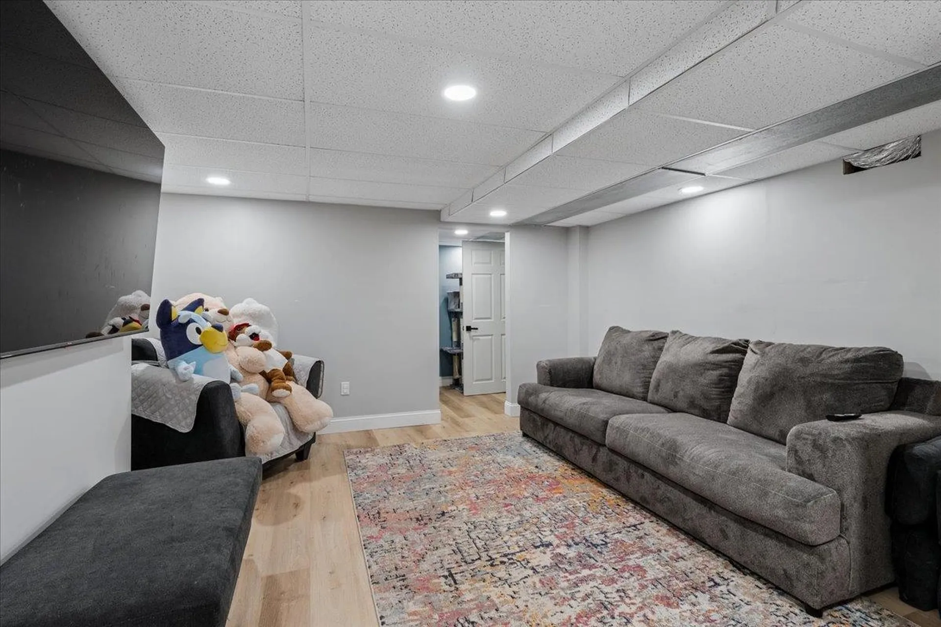 28 Dunvegan Woods Drive Hampton NH 03842