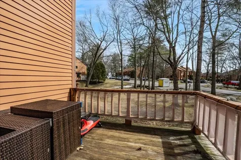 28 Dunvegan Woods Drive Hampton NH 03842