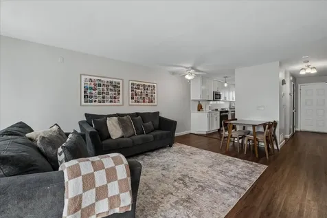 28 Dunvegan Woods Drive Hampton NH 03842