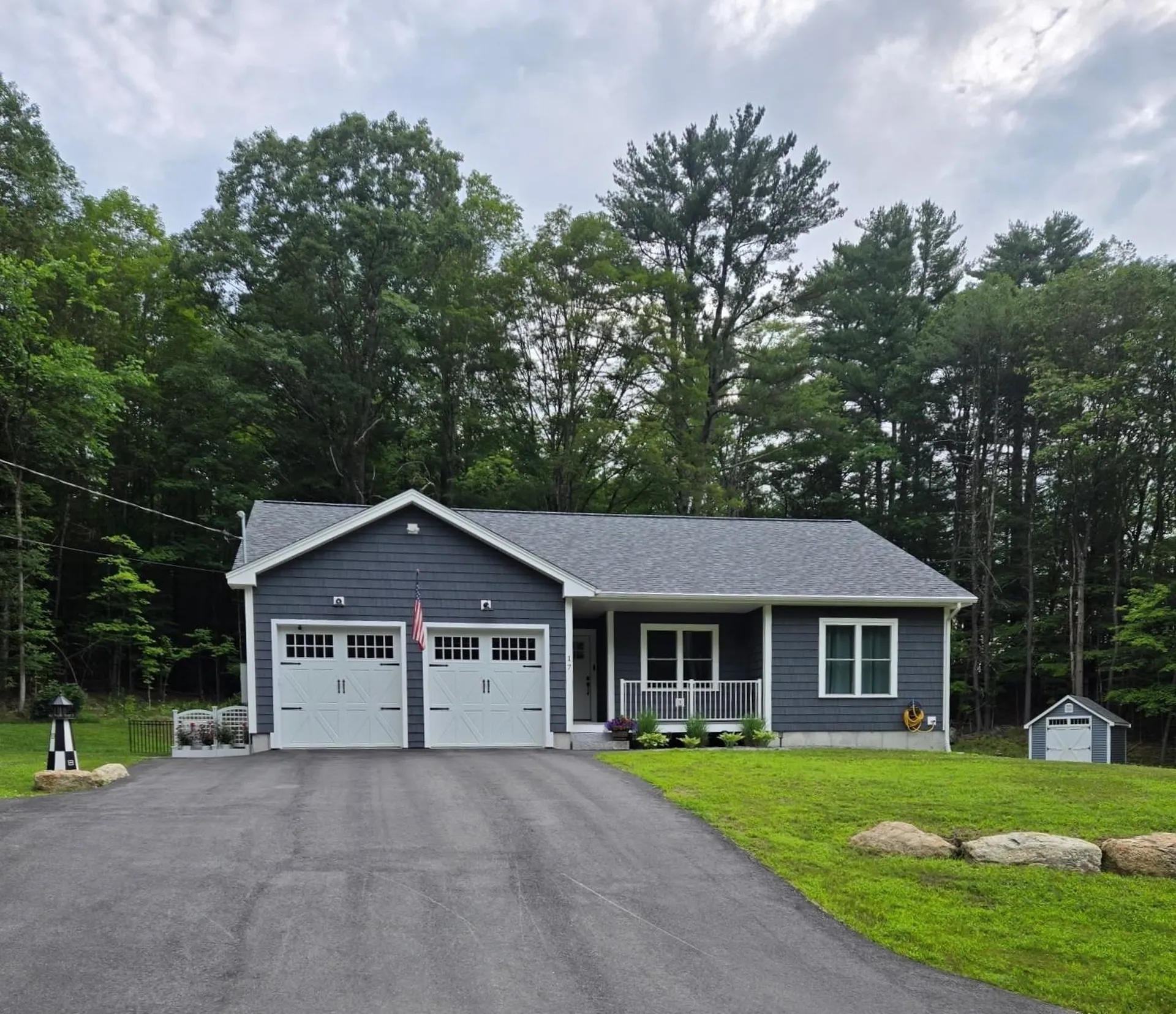 17 Fairgrounds Road Bradford NH 03221