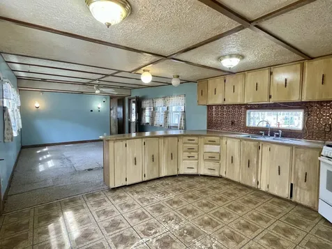 86 Brown Avenue Seabrook NH 03874