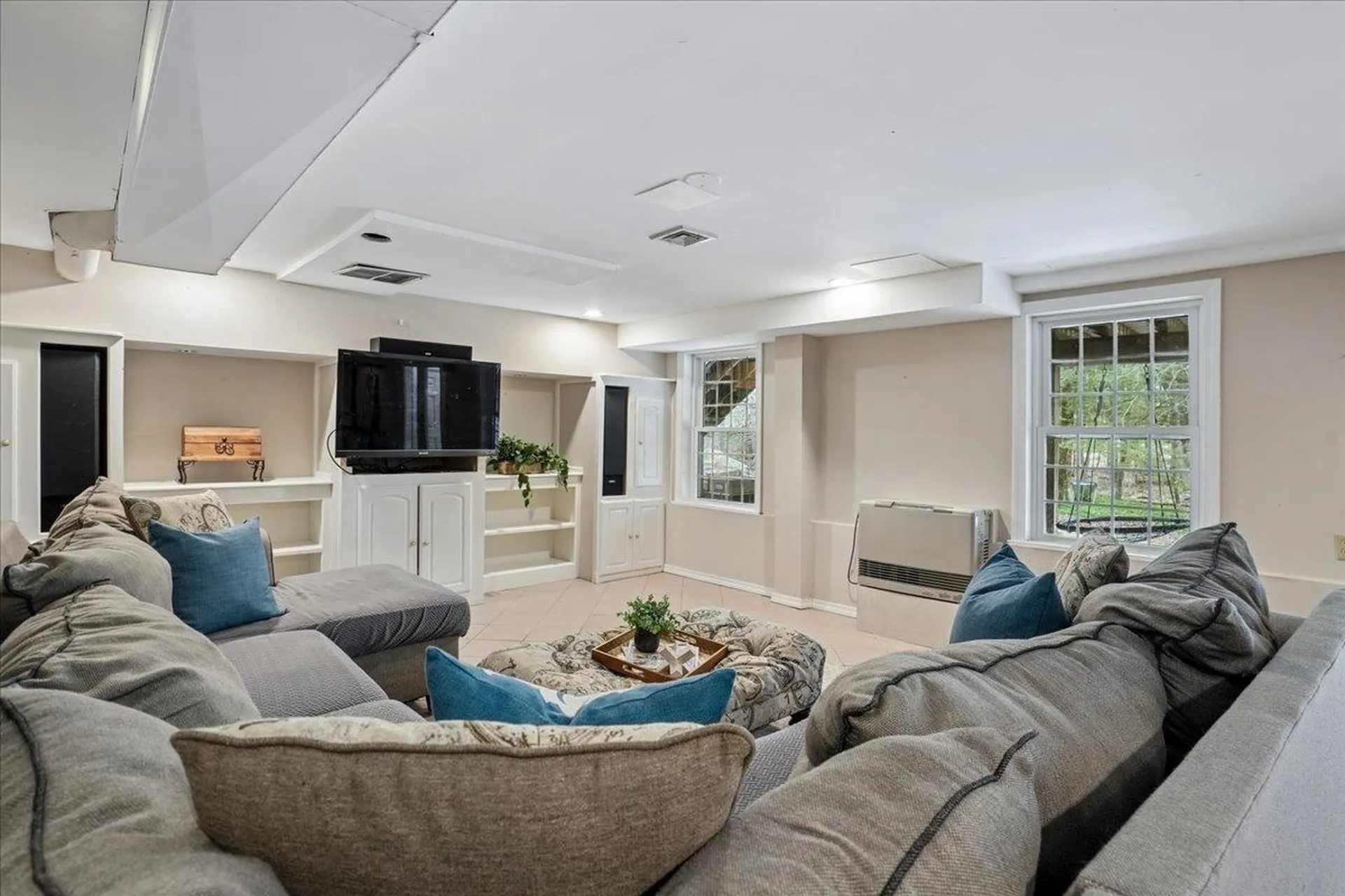 50 Hearthside Circle Bedford NH 03110