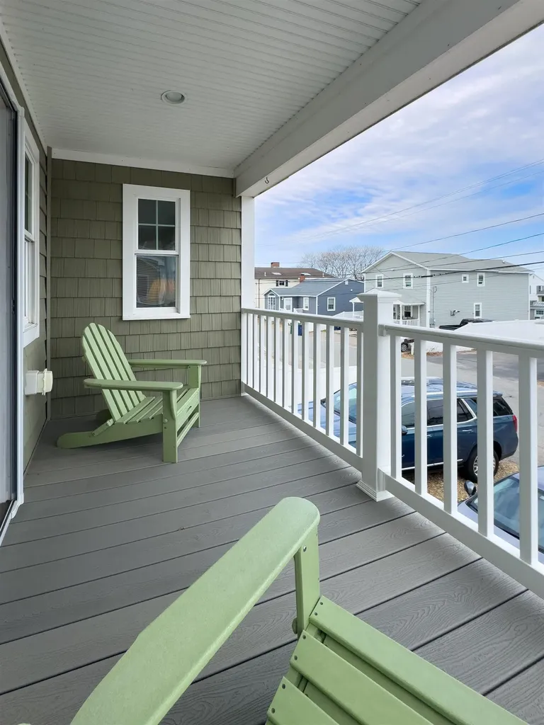 5 Fellows Avenue Hampton NH 03842