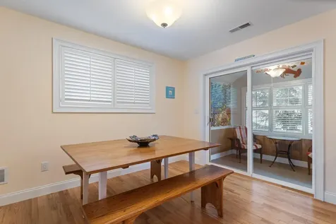 5 Fellows Avenue Hampton NH 03842