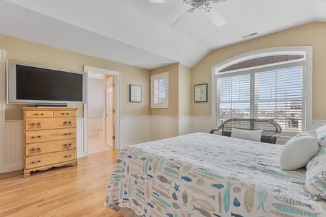 5 Fellows Avenue Hampton NH 03842