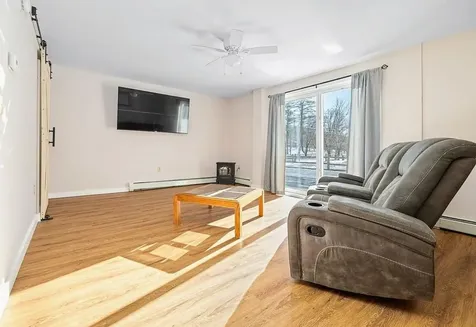 593 New Hampshire Route 10 Orford NH 03777