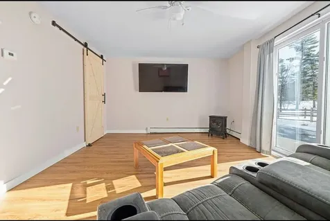 593 New Hampshire Route 10 Orford NH 03777