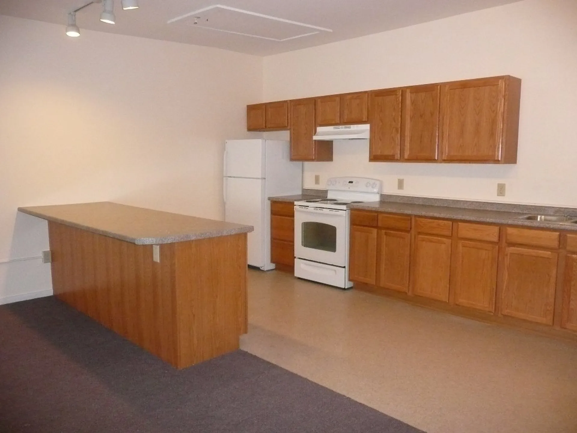 101 Broad Street Claremont NH 03743