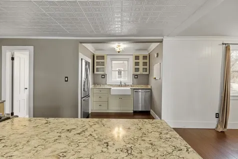 66 Beech Street Keene NH 03431