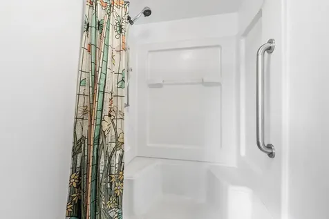 66 Beech Street Keene NH 03431