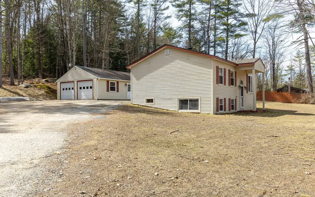 194 Eaton Road Swanzey NH 03446