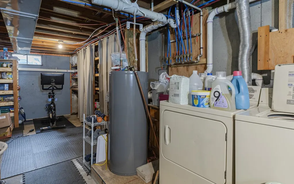 194 Eaton Road Swanzey NH 03446