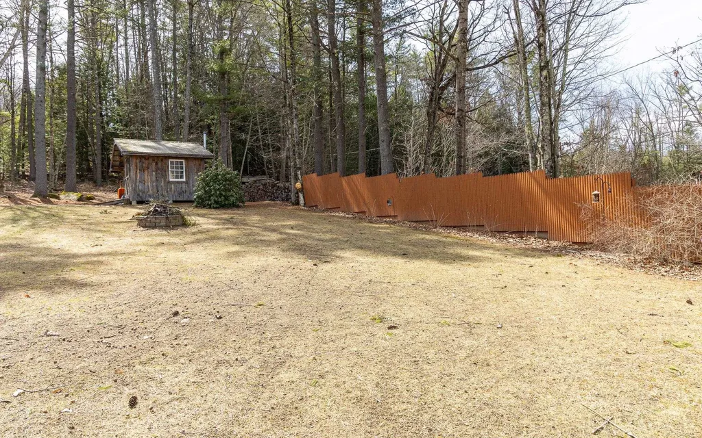 194 Eaton Road Swanzey NH 03446