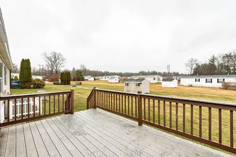 17 Constitution Way Dover NH 03820