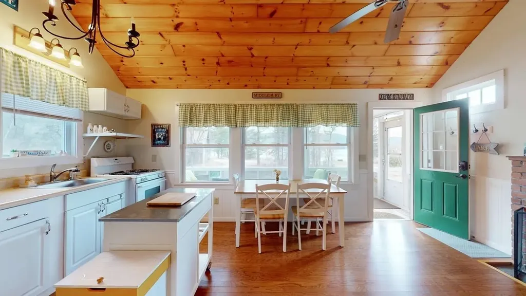 350 West Shore Road Salisbury VT 05769