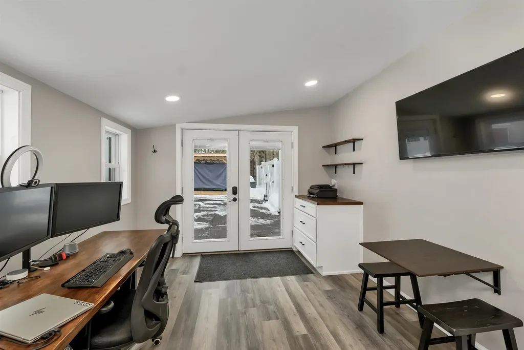 37 Allen Road Bow NH 03304