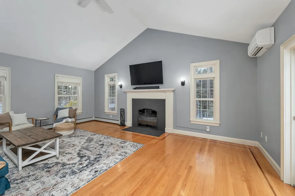 37 Allen Road Bow NH 03304