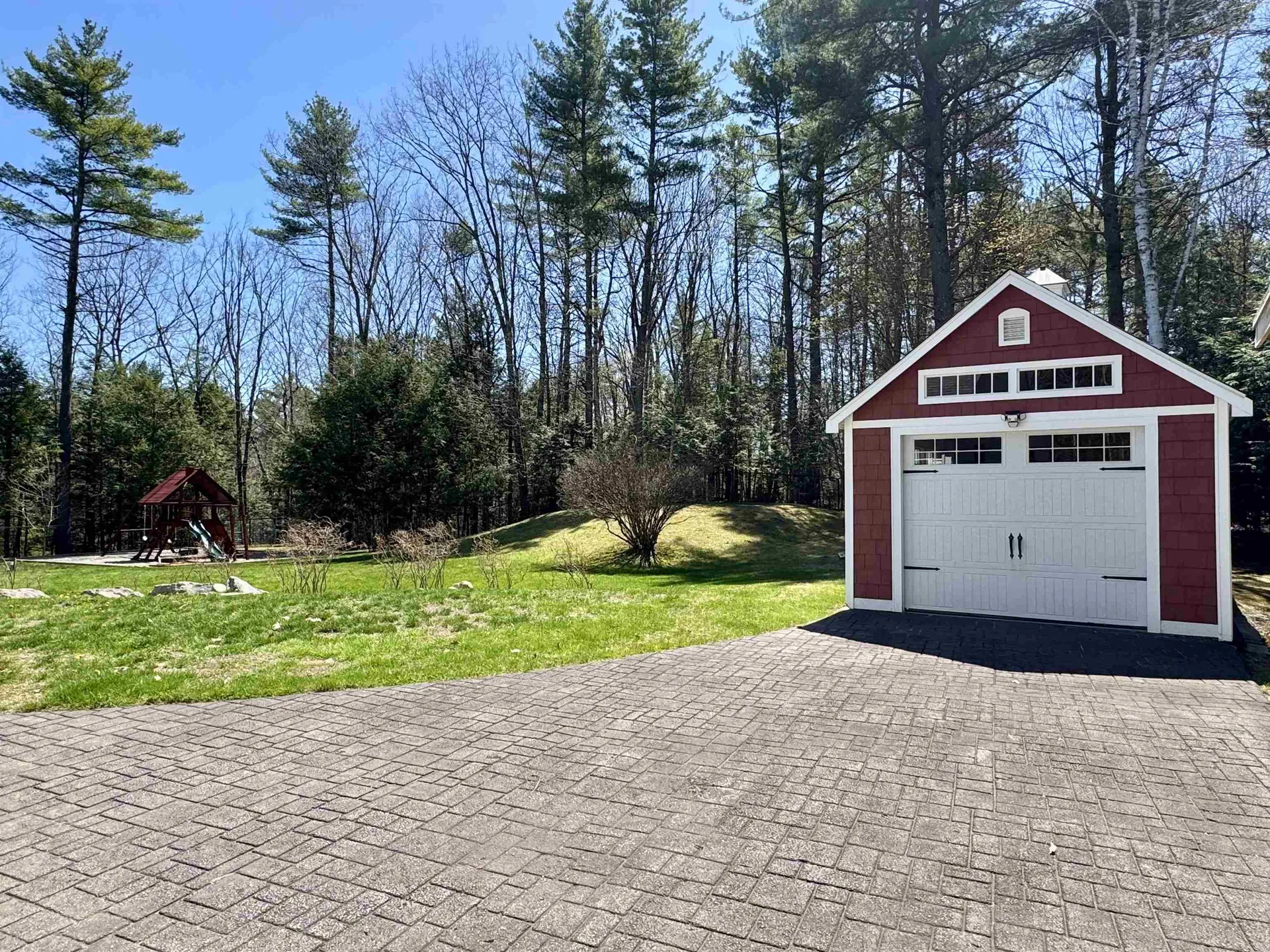37 Allen Road Bow NH 03304