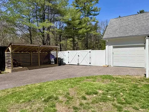 37 Allen Road Bow NH 03304