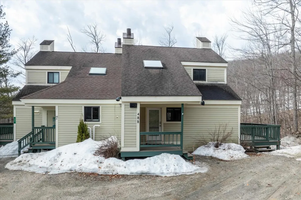 36 Lower Iv A Ludlow VT 05149