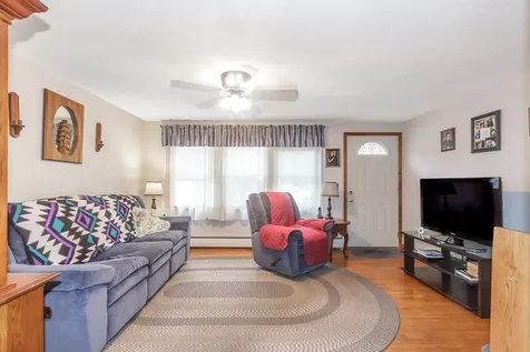 11 Pacific Boulevard Nashua NH 03051