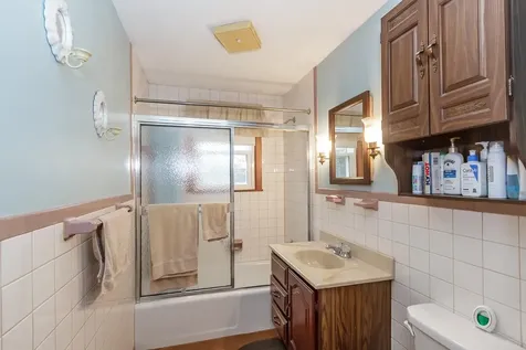 11 Pacific Boulevard Nashua NH 03051