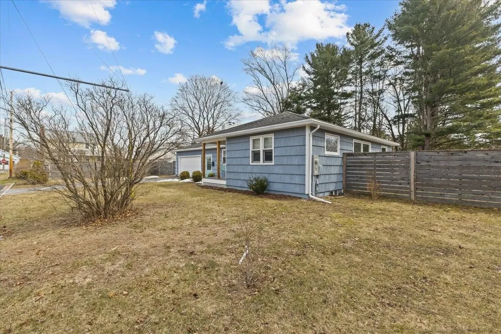 21 Cross Parkway Burlington VT 05408