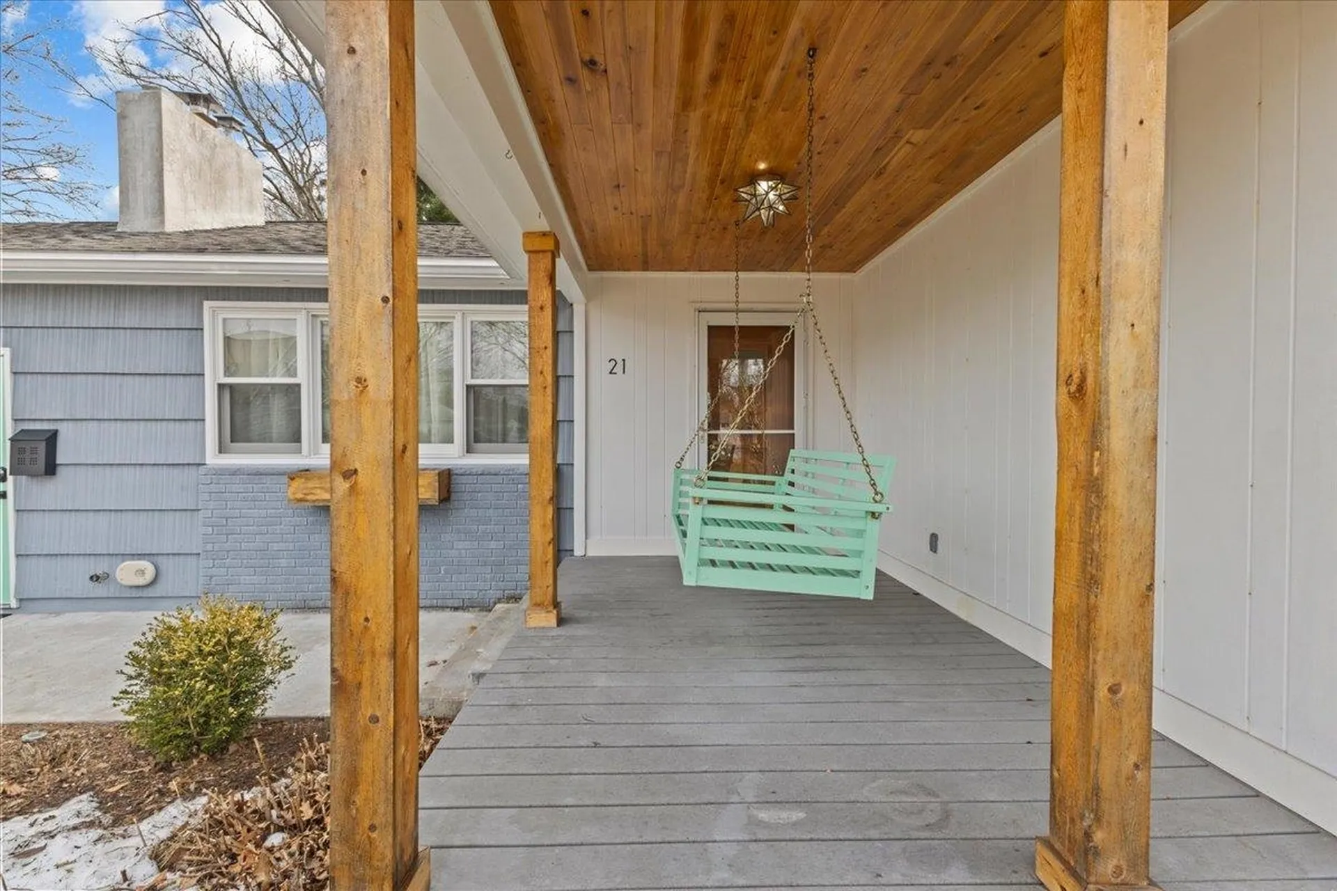 21 Cross Parkway Burlington VT 05408