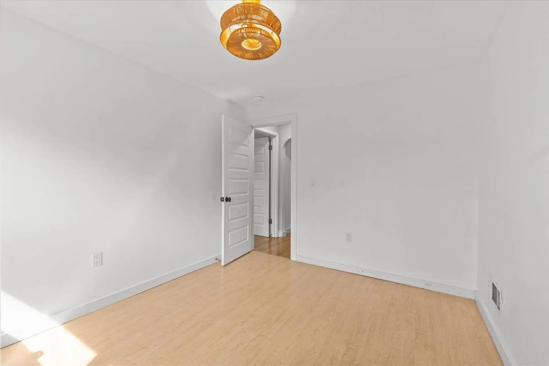 21 Cross Parkway Burlington VT 05408