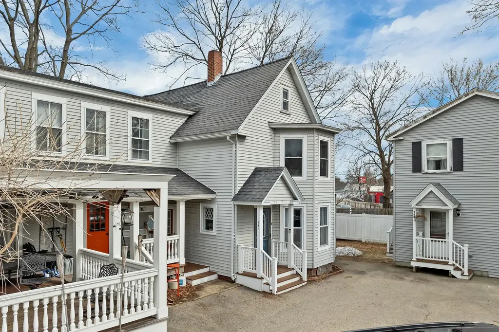 74 Charles Street Rochester NH 03867