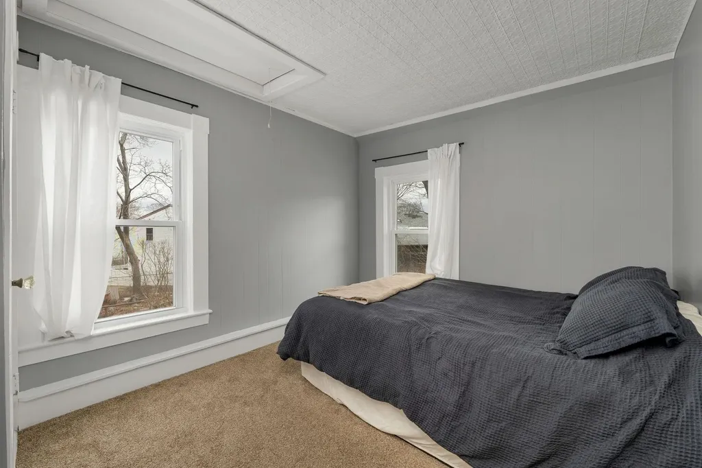 74 Charles Street Rochester NH 03867