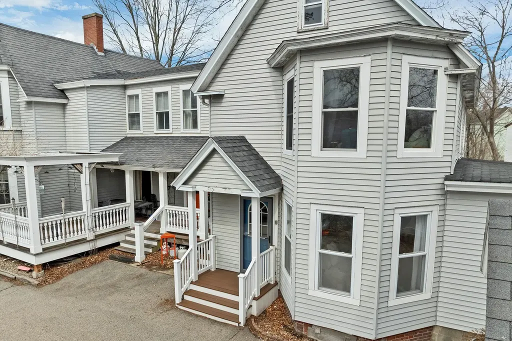 74 Charles Street Rochester NH 03867